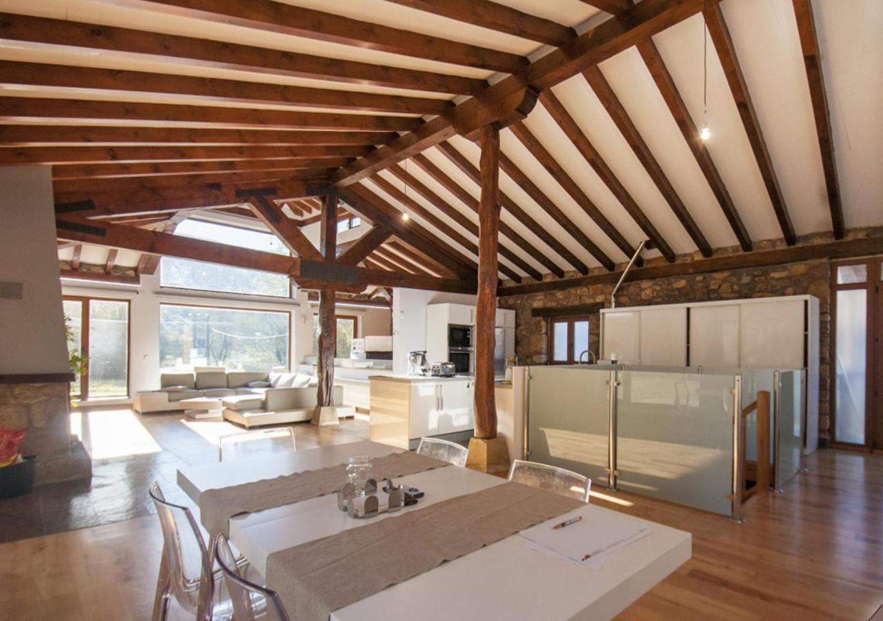 Cantabria Collection - Excepcional Chalet Cerca De Cabarceno Паманес Экстерьер фото
